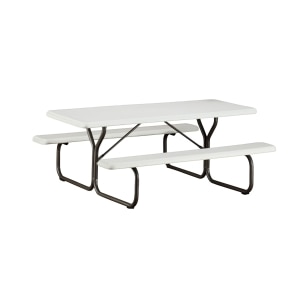 /products/Picnic Table